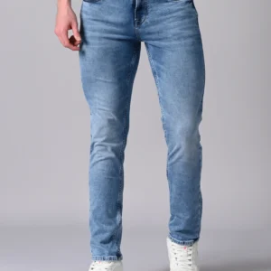 KILLER Men Slim Mid Rise Slim Jeans